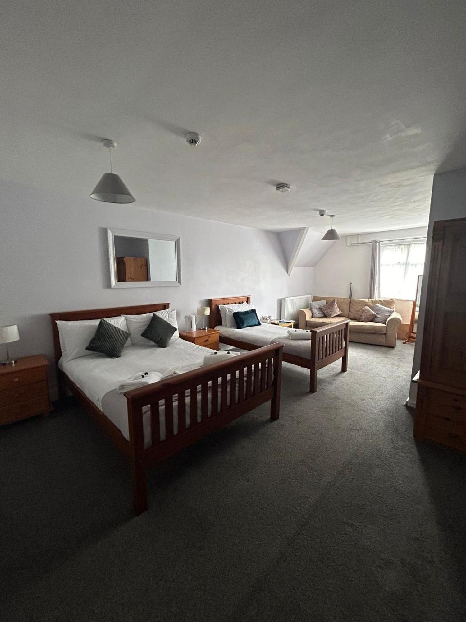 The Wheatley Hotel Doncaster Buitenkant foto