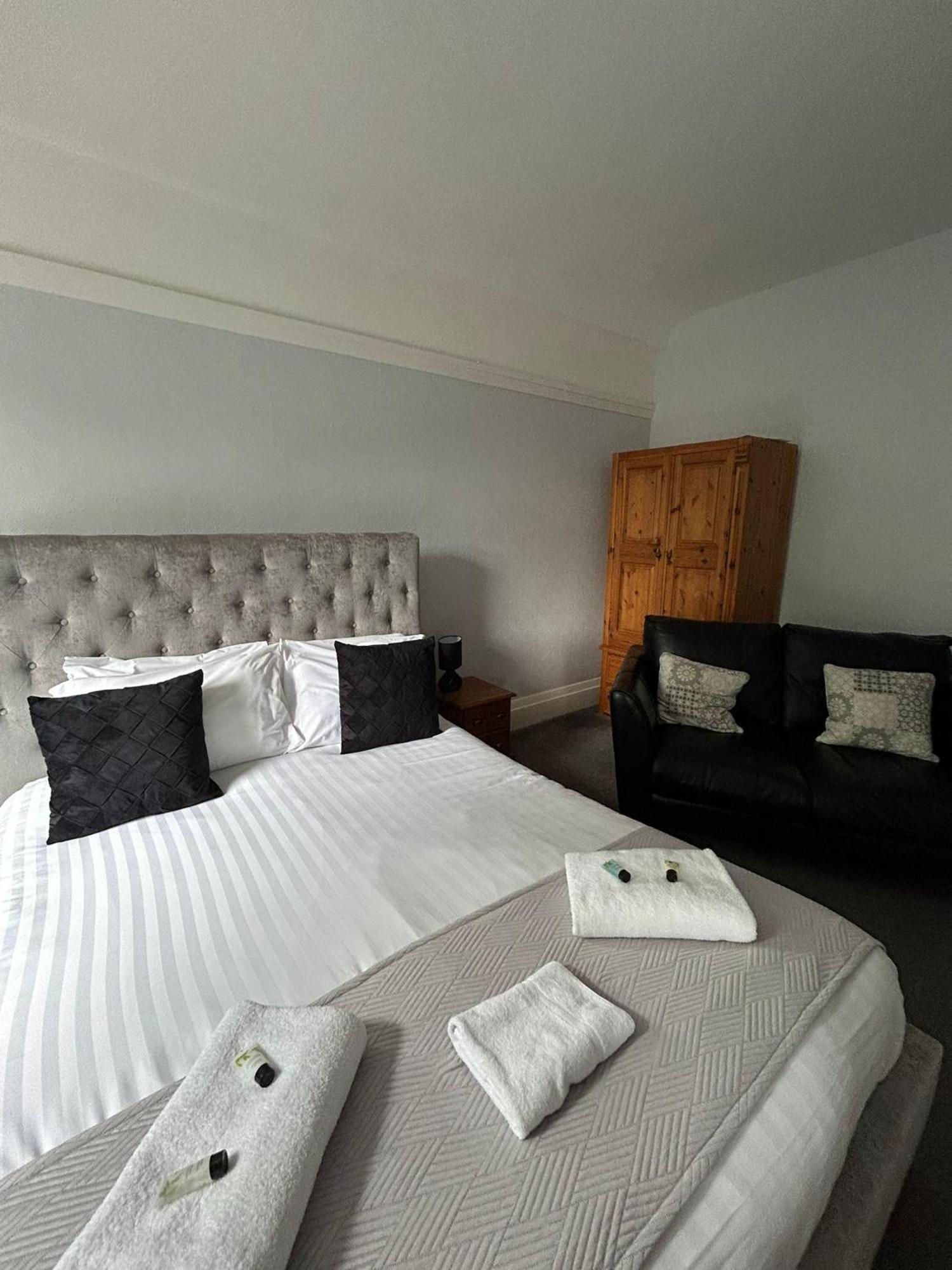 The Wheatley Hotel Doncaster Buitenkant foto